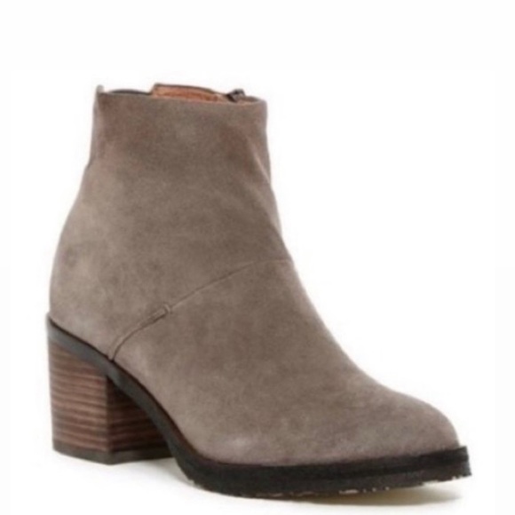gentle souls Shoes - Gentle Souls Kenneth Cole Suede Boot | Blane | Size 8